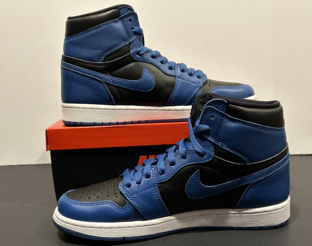 AIR JORDAN 1 RETRO HIGH OG Size 9-555088 New W BOX